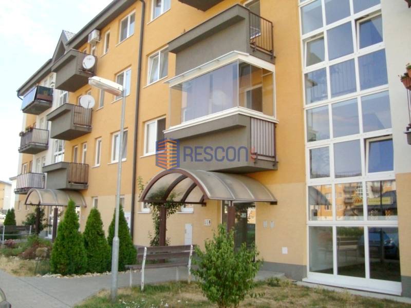 Rent One bedroom apartment, One bedroom apartment, M. R. Štefánika, Se