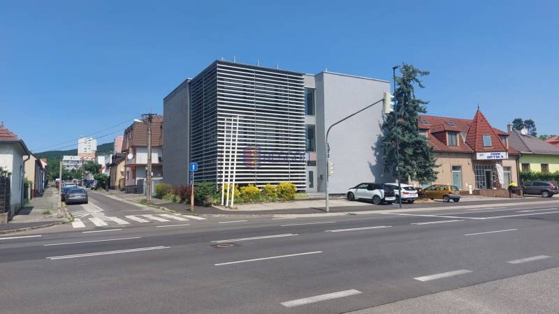 Rent Building, Building, Žitná, Bratislava - Rača, Slovakia