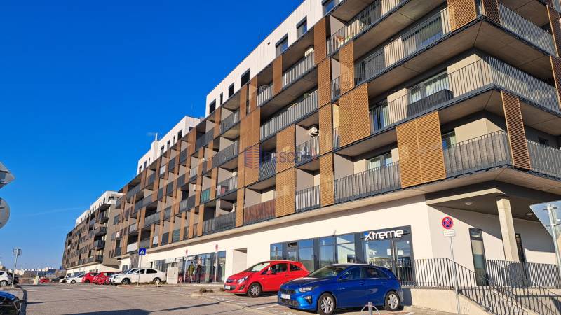 Rent Studio, Studio, Fialová, Bratislava - Petržalka, Slovakia