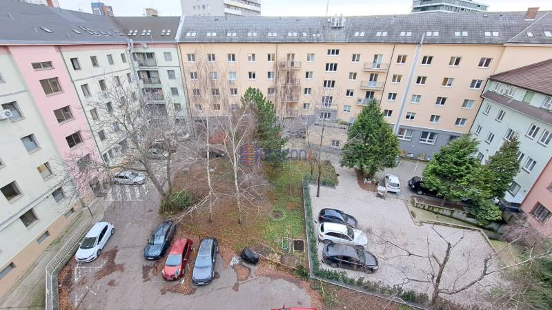 Sale One bedroom apartment, One bedroom apartment, Koceľova, Bratislav