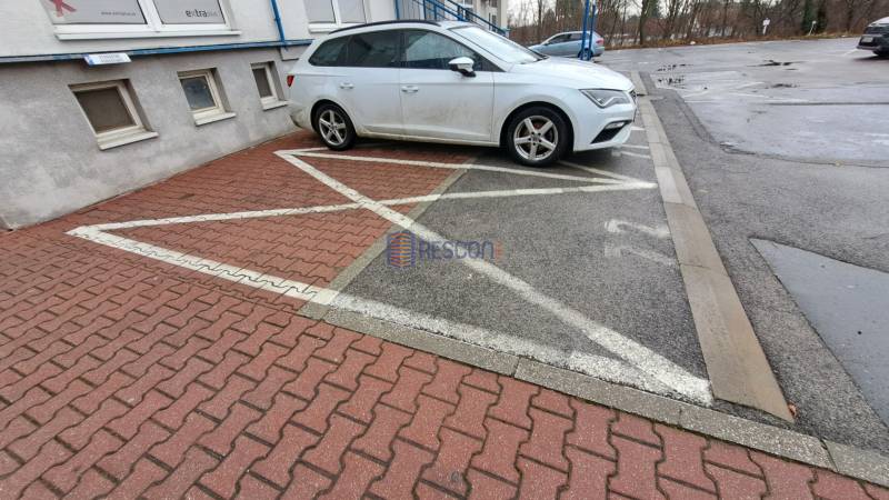 Rent Garage, Garage, Strelkova, Bratislava - Rača, Slovakia