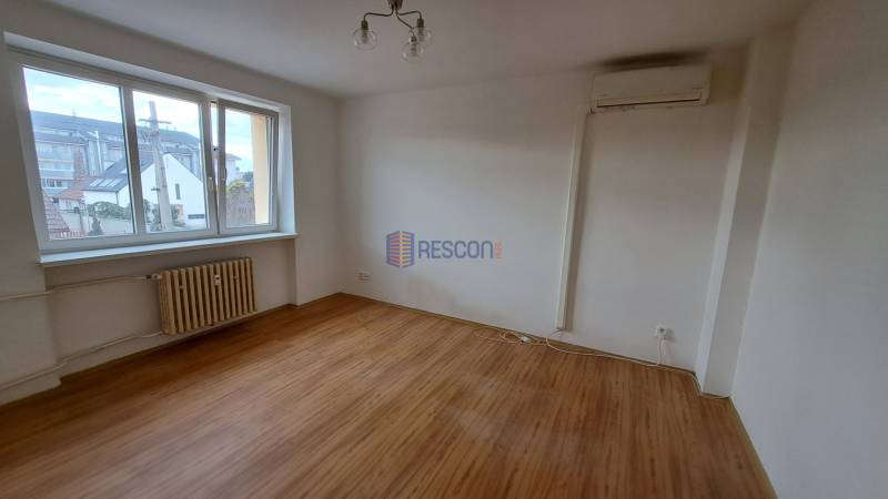 Rent Studio, Studio, Kašmírska, Bratislava - Ružinov, Slovakia