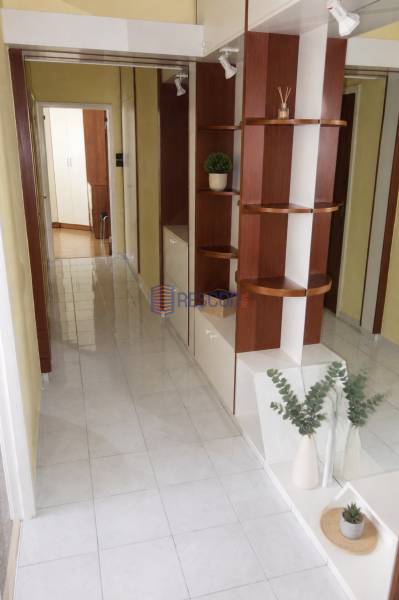 Sale One bedroom apartment, One bedroom apartment, Karola Adlera, Brat