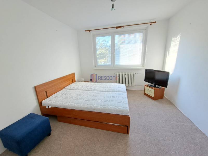Sale One bedroom apartment, One bedroom apartment, Karola Adlera, Brat