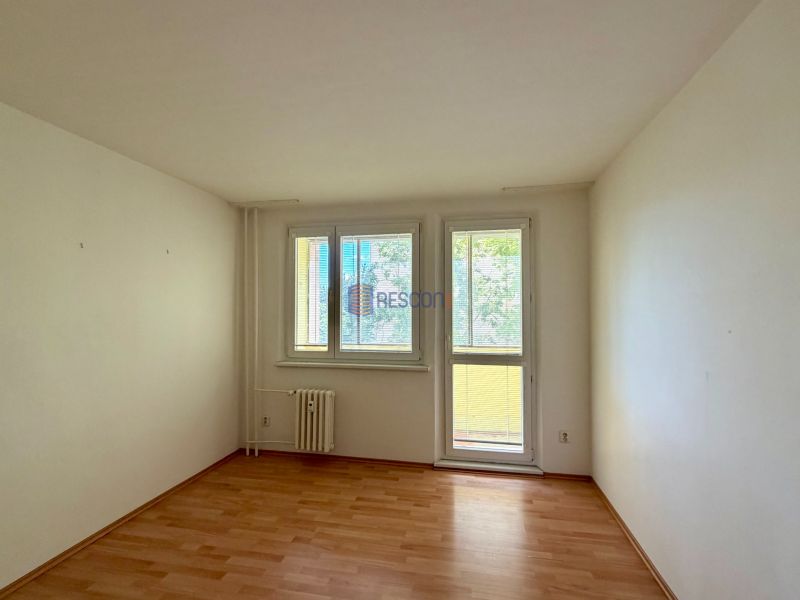 Sale Three bedroom apartment, Three bedroom apartment, Pri kríži, Brat