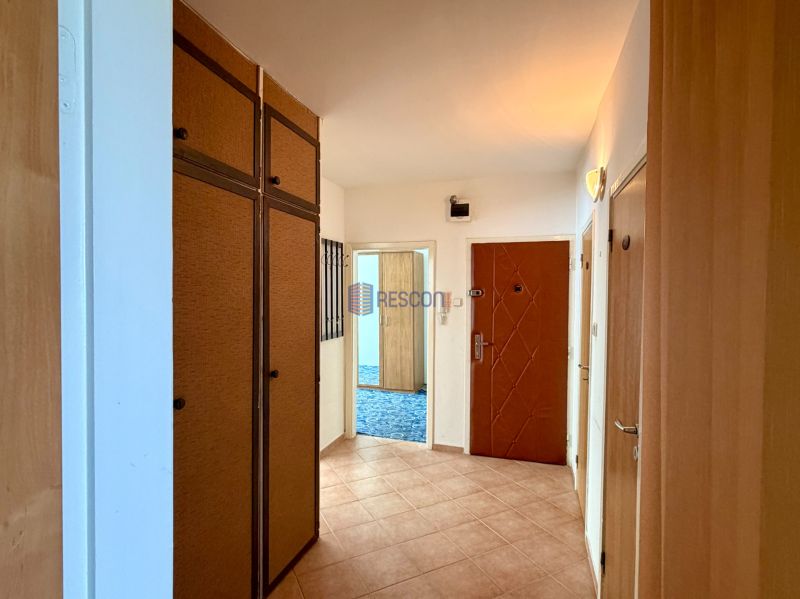 Sale Three bedroom apartment, Three bedroom apartment, Pri kríži, Brat
