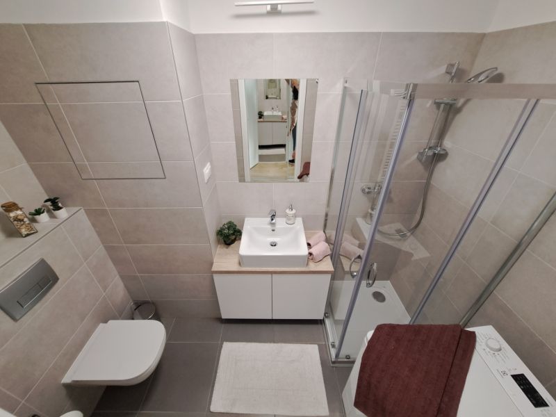 Rent Studio, Studio, Fialová, Bratislava - Petržalka, Slovakia