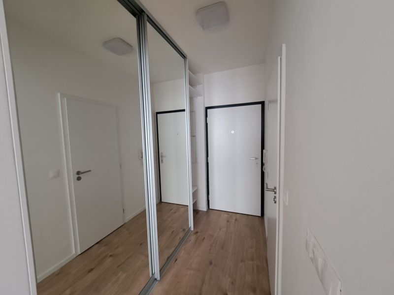 Rent Studio, Studio, Fialová, Bratislava - Petržalka, Slovakia