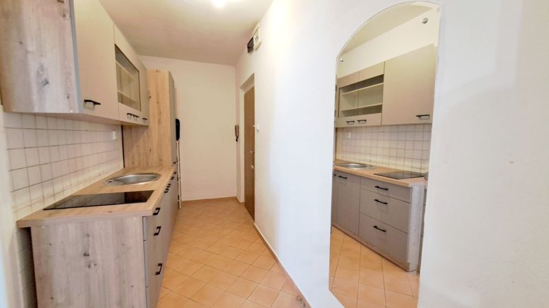 Rent Studio, Studio, Záhradnícka, Bratislava - Ružinov, Slovakia